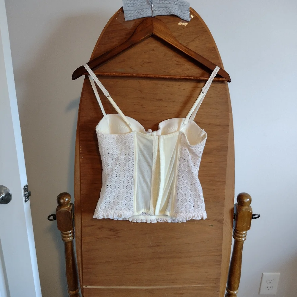 Cream and Light Pink Lace Corset Top - Picture 5 of 5